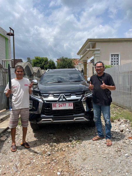 Penyerahan unit mitsubishi pajero dakar